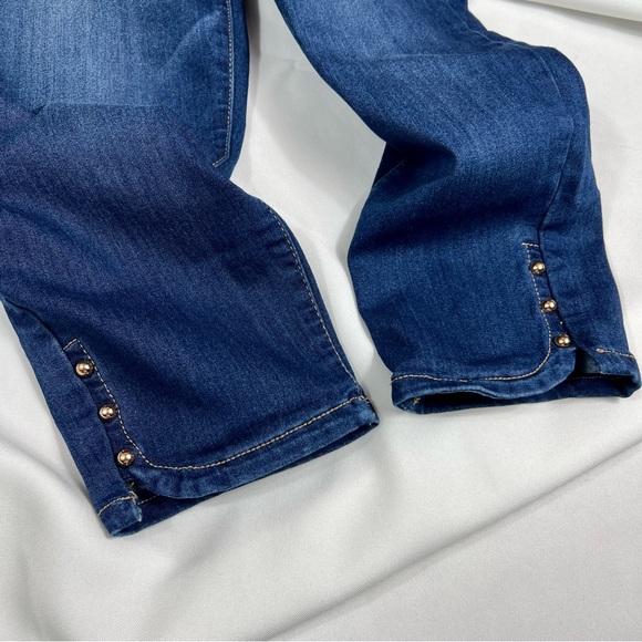 TRUTH + THEORY Cropped Whiskered Medium Dark Rivet Hem Jeans Size 12 - Picture 5 of 10